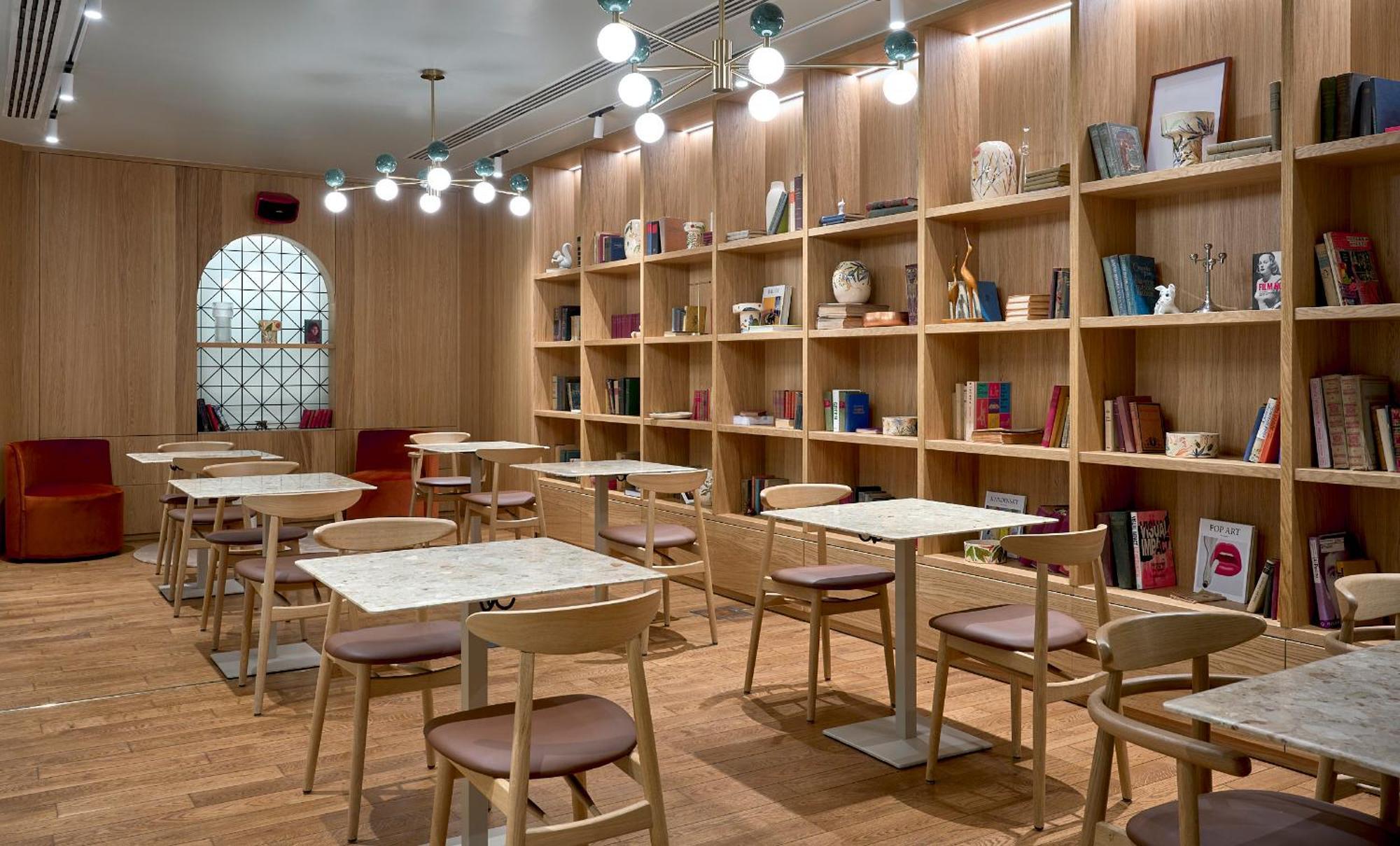 Verno House Budapest, Vignette Collection By Ihg المظهر الخارجي الصورة Library